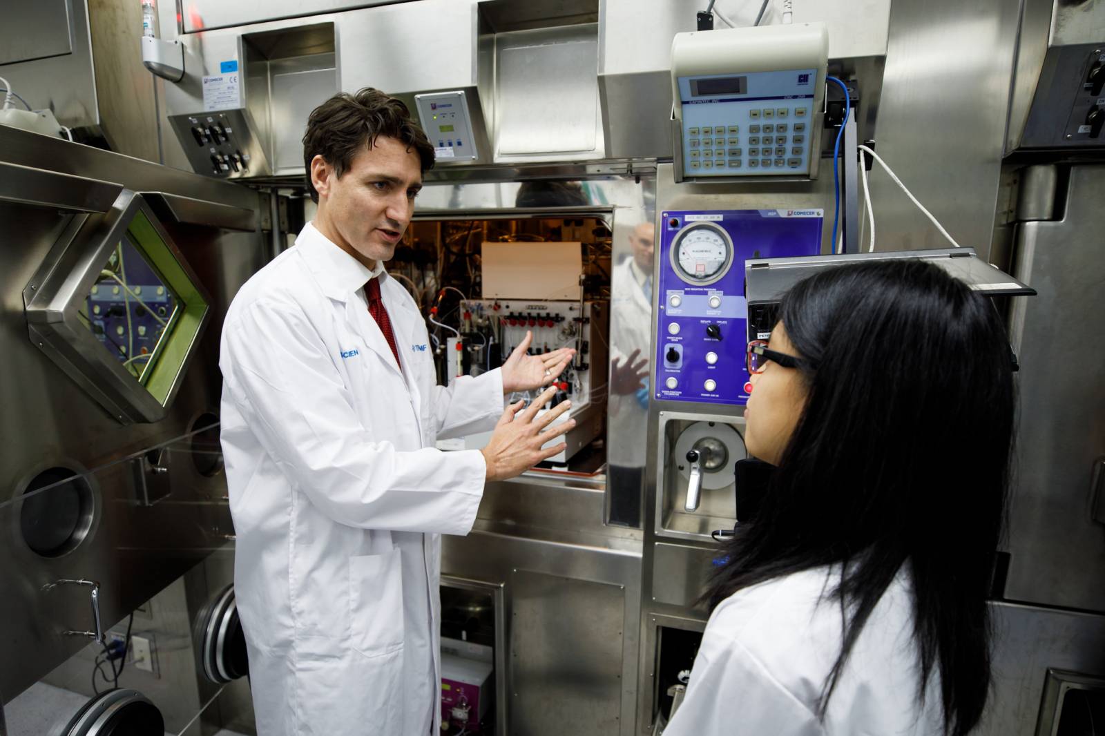 Prime Minister Justin Trudeau visits TRIUMF lab, made possible in part by an anonymous donor to the BC Cancer Foundation