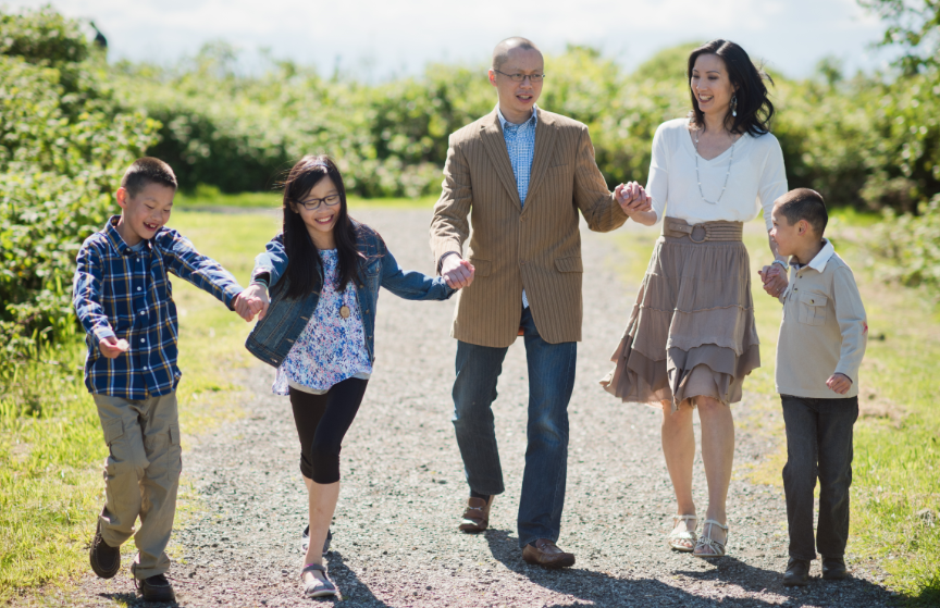 Libby Yu, Clifford So and family