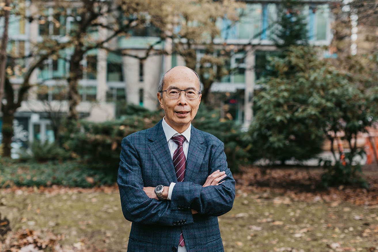 Dr. Stephen Lam a distinguished Scientist in Lung Cancer Research