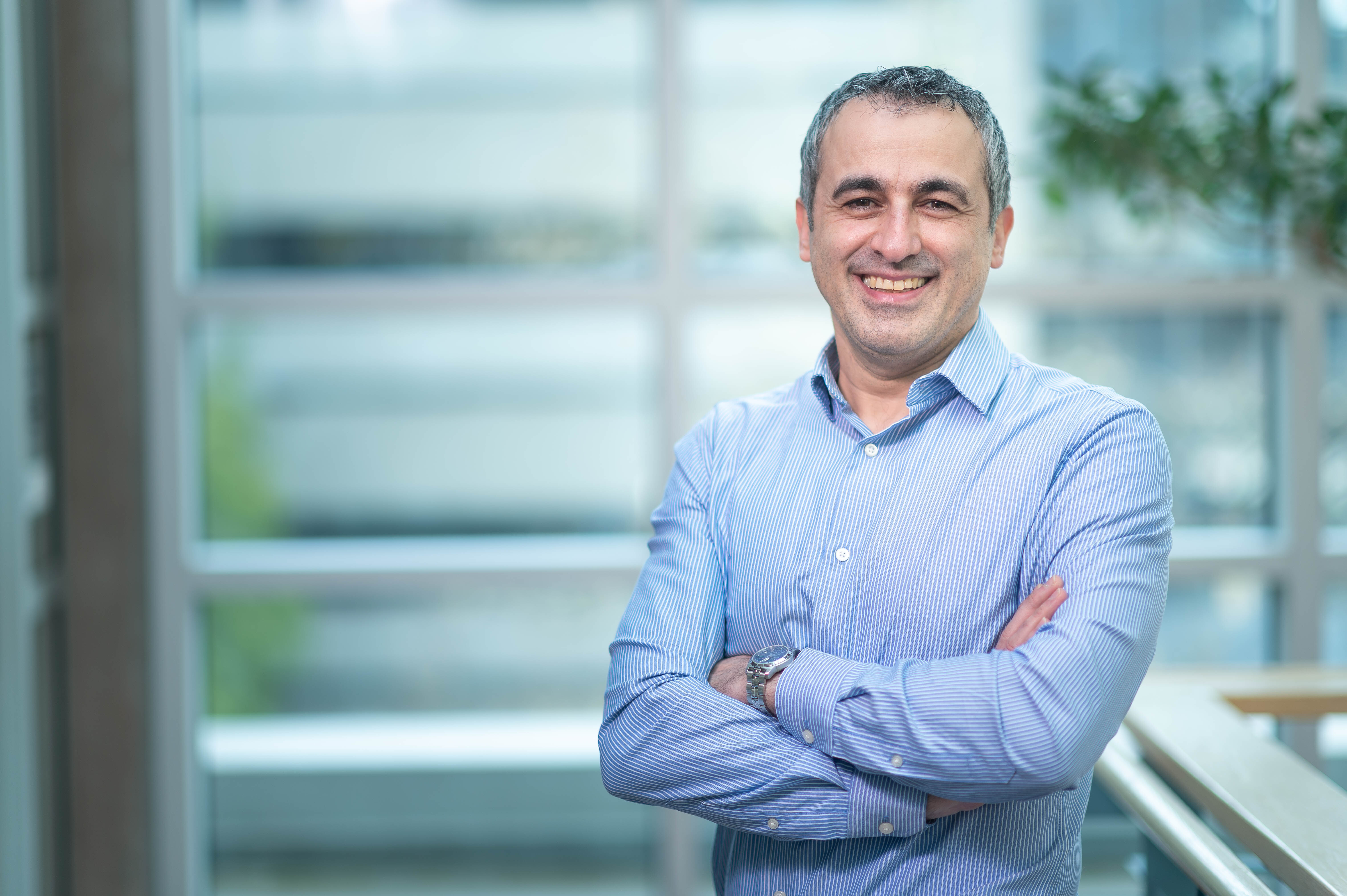 Dr. Ali Bashashati is leading AI-powered ovarian cancer research